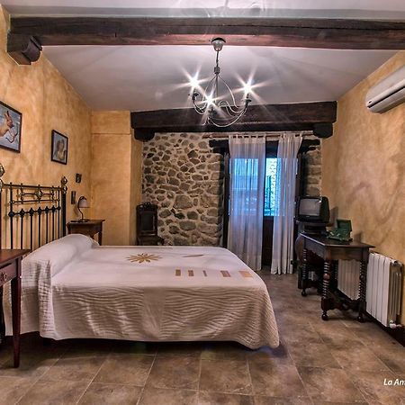 Гостевой дом La Antigua Botica Пасарон Экстерьер фото